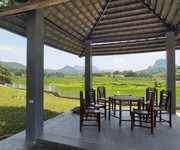 1 Bán gấp resort gần 4000m mới xâybt 2 tầng sẵn khuôn viên, bể bơi giá chỉ 9 tỷ