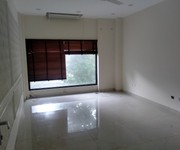 2 Cho thuê nhà ngõ 445 lạc long quân - gần hồ tây - 10m oto tránh - tổng dt sàn 105 m2 - nhà mới đẹp