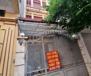 2 Cho thuê nhà ở 381 Nguyễn khang 125m2 x 4T làm SPA, shop thời trang, VP, oto để sân