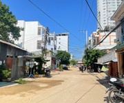 10 Bán nhà mặt tiền kinh doanh gần biển Đường Nguyễn Bỉnh Khiêm, P.Xuơng Huân, Nha Trang.