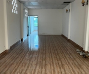 1 Cho thuê nhà mp bờ sông sét , 90m2 x 2 tầng , giá 30tr