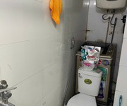 2 Bán Căn Hộ Tập Thể Tầng 1 Ở Lạc Trung