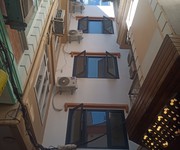 Chính chủ cần cho thuê nhà nguyên căn có thang máy   dạng căn hộ dv  tại 29 cửa bắc   cách mặt phố