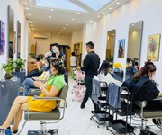 Sang nhượng salon tóc  địa chỉ 116 phố yên lãng, đống đa, hà nội