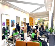2 Sang nhượng salon tóc  địa chỉ 116 phố yên lãng, đống đa, hà nội