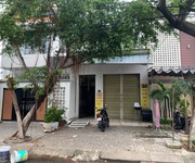 Nhà trọ tiền Khúc Hạo , Sơn Trà  diện tích 5x25   Khu Kinh doanh sầm uất , cần tiền bán gấp