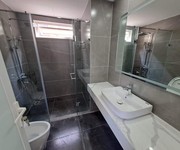 16 Cho thuê nhà mặt phố số 8 Lý Nam Đế, Hoàn Kiếm ,Hà Nội, ô tô đỗ cửa, có thang máy
