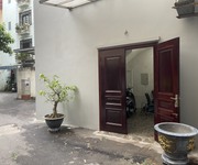 7 Cho thuê nhà mặt phố số 8 Lý Nam Đế, Hoàn Kiếm ,Hà Nội, ô tô đỗ cửa, có thang máy