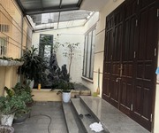 2 Bán nhanh nhà 3 tầng gần sân bóng Đông Mỹ, Thanh Trì, ô tô vào tận sân, 162m2, 5.2 tỷ