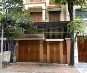 Cho thuê nhà làm văn phòng