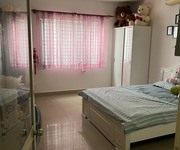 4 Bán nhà đường cao thị chính, phường phú thuận, q7 nhà mặt tiền đường lớn 24m