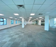 Cho thuê sàn trống tòa nhà văn phòng 2 mặt tiền đường trần não, quận 2. giá thuê: 150 triệu/tháng