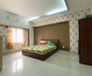 2 Bán nhà mặt tiền đường nguyễn văn khối ngay công viên làng hoa, dt: 6x22m, 5 tầng, 19 tỷ