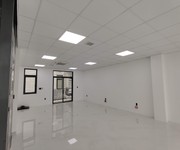 1 Cho thuê văn phòng tầng 2 tại Vinhomes Marina, giá chỉ 9 triệu/ tháng