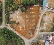 4 E cần ra đi 11 lô liền kề tại thôn làng, xã thống nhất, tp. hạ long 4 E cần ra đi 11 lô liền kề tại thôn làng, xã thống nhất, tp. hạ long