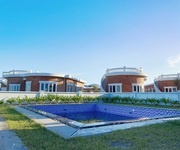 Giá siêu ngộp , chính chủ bán villa 600m2 sát biển , đất ở lâu dài