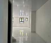 11 Chính chủ/cho thuê cửa hàng tầng 1, 2/ hai mặt tiền/ 150m2