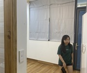 5 Nhà mặt phố đường Hồ Biểu Chánh  3 tầng   1 sân thượng  cho thuê giá 42tr/tháng
