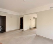 2 Hotchung cư ct3 nghĩa đô, bắc từ liêm 47m 2pn, view công viên, 2.15 tỷ