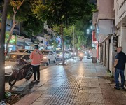 Chính chủ cần sang nhượng mặt bằng shop thời trang đường  đinh tiên hoàng, đakao, quận 1, tp hồ chí