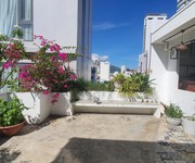 4 Cho thuê toà nhà 6 tầng hẻm trần phú, phường lộc thọ, nha trang