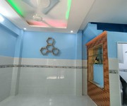 2 Quận 6, 2 căn ra hxh đành bán lổ giảm 400 triệu , nhà dt 5.2x3.6m 2 tầng 2pn 2wc , chỉ 2 tỷ x