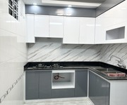 1 Bán nhà chợ hàng cũ, 40m 3 tầng giá 2.15 tỉ có sân cổng riêng, tặng nội thất