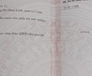 4 Bán nhà chợ hàng cũ, 40m 3 tầng giá 2.15 tỉ có sân cổng riêng, tặng nội thất