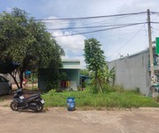 Bán ngộp lô 300m2 đất khu đô thị Bình Dương, Dân cư ở kín, sát bên là trường học, gần chợ buôn bán t