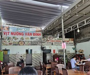 1 Cho thuê mặt bằng 200m2 thuận tiện kinh doanh quán ăn, cafe