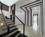 1 NHÀ MỚI-TRỐNG-Ở NGAY-Mặt tiền Thanh Sơn-Hải Châu-ĐN-3 tầng-56m2-Hơn 5 tỷ.