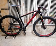 1 Xe đạp thể thao MTB Carbon Specialized  bánh 29