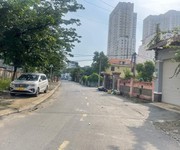 Bán nhà đường 64 . khu thảo điền