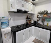 2 Nhà đẹp 2 tầng ở trung tâm quận 10 ,Dt đất rộng nở hậu,giá rẻ