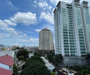 Bán căn hộ dịch vụ Đặng Thai Mai, gần Hồ Tây 130m2, 20 phòng giá 28 tỷ