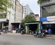 2 Bán nhà mặt tiền đường Đề Thám, Quận 1: 3.65m nở hậu 3.8m x 24m, công nhận 86m2, nhà cũ tiện xây...