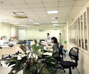 14 80m2 văn phòng cho thuê tại nhà 18/11 Thái Hà. Giá 18 triệu/tháng