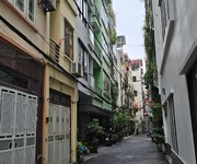 Nhà bát khối, gara, kinh doanh dt 56m2, 5t, 4.5m mặt tiền, giá 6 tỷ thương lượng.
