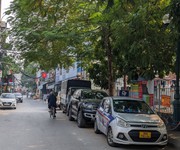 Bán nhà kv kim đồng giáp bát dt 33m   5 tầng. sân 5m đẹp nhất q.hoàng mai