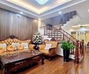 Bán nhà phân lô phố văn cao, ba đình 67m2 x 5 tầng mt gần 5m chỉ hơn 11 tỷ lh 0918086689