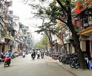 Cho thuê nhà mặt phố Châu Long, Trúc Bạch, Ba Đình, HN
