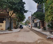 1 Bán nhà 3 tầng tại Liên Bảo, Vĩnh yên, Vĩnh Phúc. DT 91.5m2 Giá 4,2 tỷ