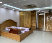 15 Cho thuê nhà hẻm rộng 4.5m đường Calmette, Quận 1: 4.8m x 16.2m, hầm, lửng, 5 lầu, ST...