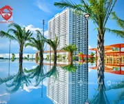 2 Fpt plaza 1, căn góc, 2pn 69m2, view quảng trường, tầng cao, giá chỉ 1.55 tỷ.