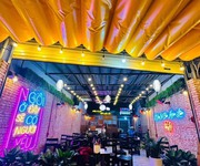 1 Sang nhượng quán nhậu 42 đống đa - vỉa hè rộng rãi , chổ để xe thoải mái