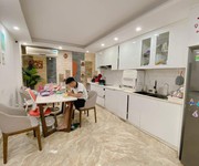 555 Cho Thuê Văn phòng / Kinh doanh