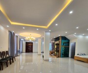 2 Gia Đình Cần Bán Gấp Biệt Thự TT4, 176m2 View Hồ Thành Phố Giao Lưu