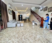 Cho thuê nhà nguyên căn 3 tầng, căn góc, nội thất mới, xịn Vsip Từ Sơn, Bắc Ninh