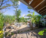 Nhà mái Thái sân vườn 2 mặt tiền oto vivu cực đẹp cân bán gấp 250mv đất ở full giá chỉ 5t8.