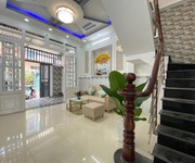 3 Siêu phẩm sát vách quận 7 - cạnh hẽm xe hơi huỳnh tấn phát 68m2  6.2m x 12m  3 tầng 4pn chỉ 4 tỷ x